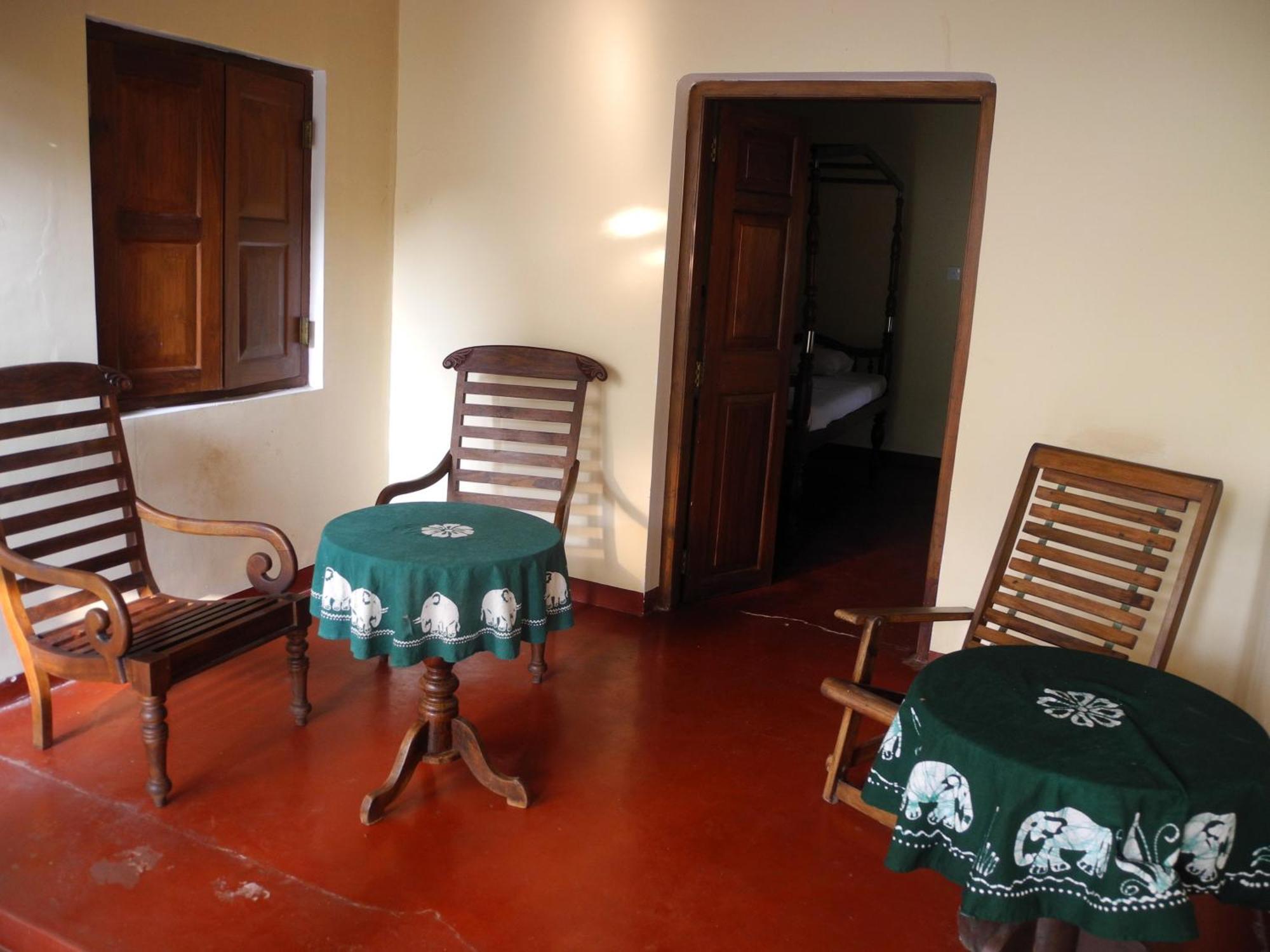 Top Of The Hill Guesthouse Weligama Eksteriør bilde