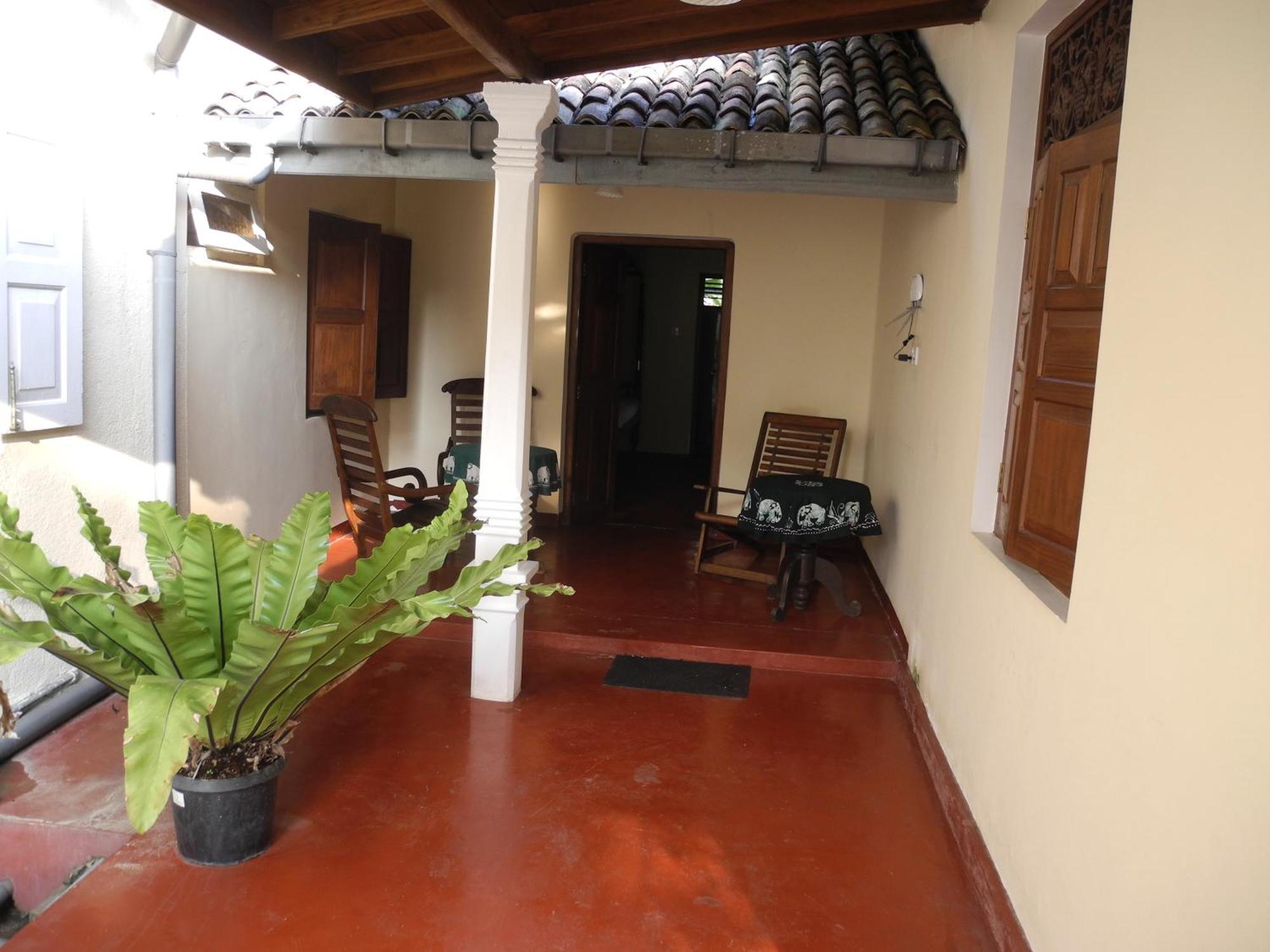 Top Of The Hill Guesthouse Weligama Eksteriør bilde