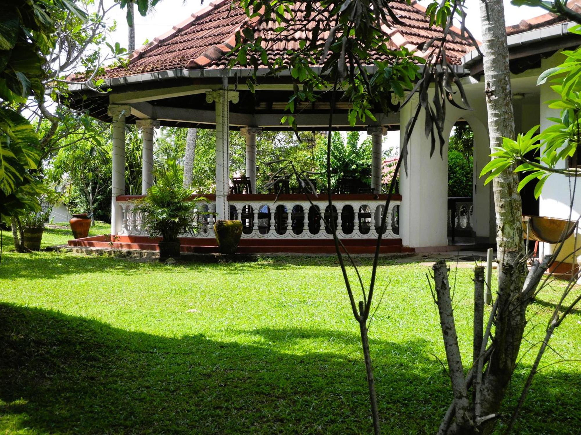 Top Of The Hill Guesthouse Weligama Eksteriør bilde