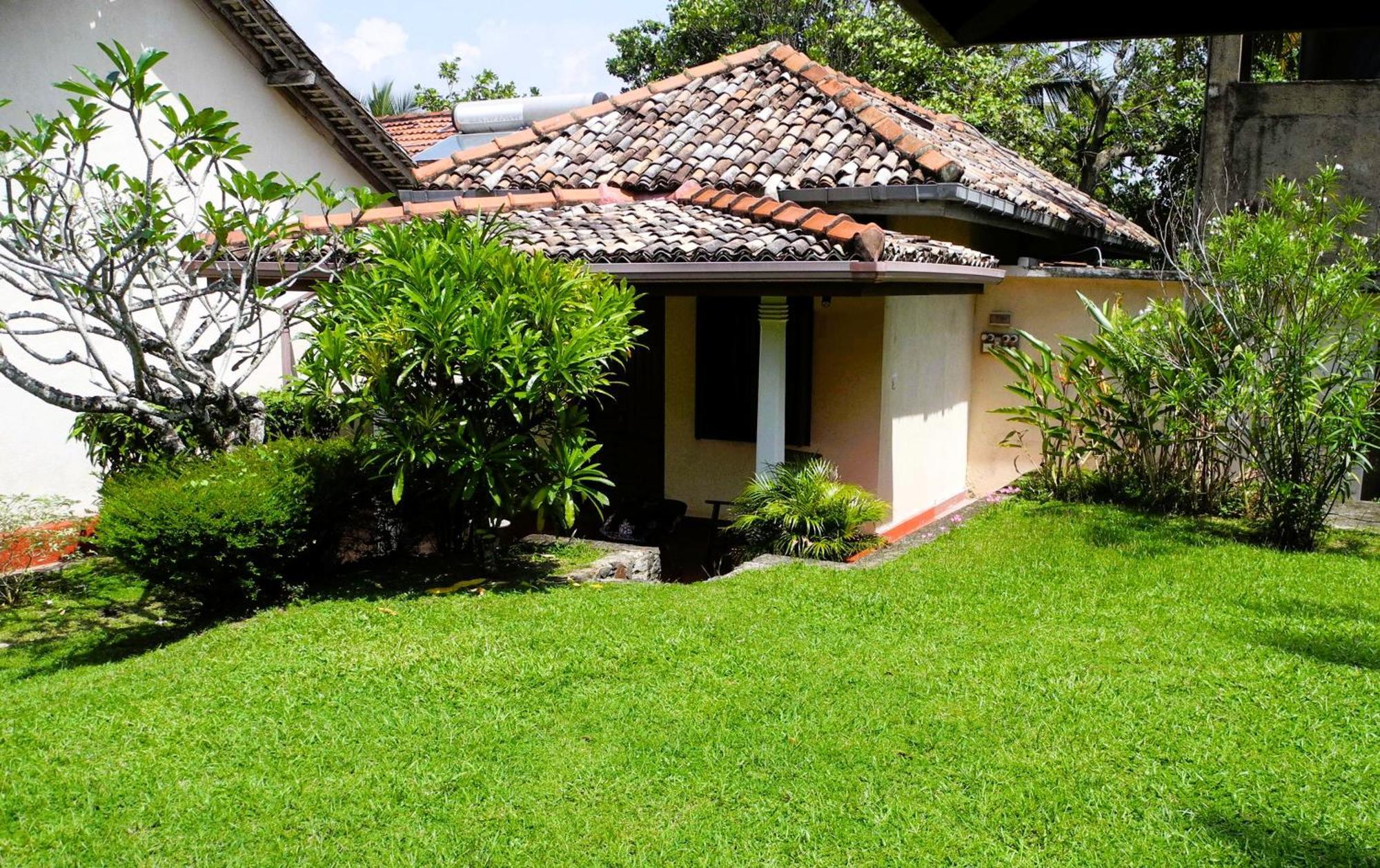 Top Of The Hill Guesthouse Weligama Eksteriør bilde